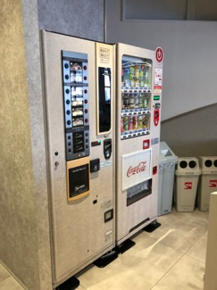 【その他共用部分】 | ラウンジ内自販機