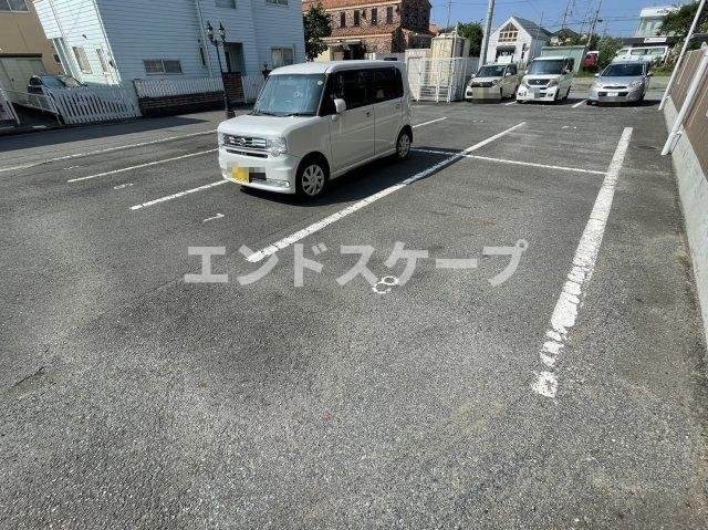 ヴァンテアンの駐車場|高崎、前橋エリアのお部屋探しはエンドスケープまで！お客様の理想お聞かせ下さい♪