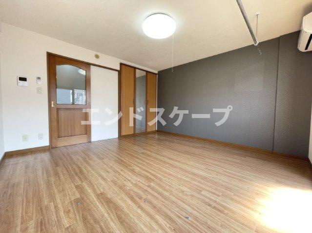 ヴァンテアンの居間・リビング|高崎、前橋エリアのお部屋探しはエンドスケープまで！お客様の理想お聞かせ下さい♪