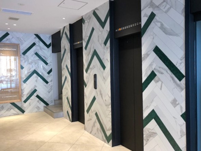 【エントランス】 | プライム函館WEST（旧：大樹生命函館ビル） | エレベーター