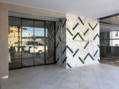 【エントランス】 | プライム函館WEST（旧：大樹生命函館ビル） | 自動ドア