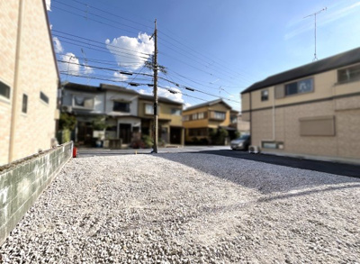 【外観】 | 伏見区向島二ノ丸町　注文住宅　建築条件なし　土地 | 《イオンモール久御山》まで車で約10分ですので、気軽にショッピングや映画が楽しめます。