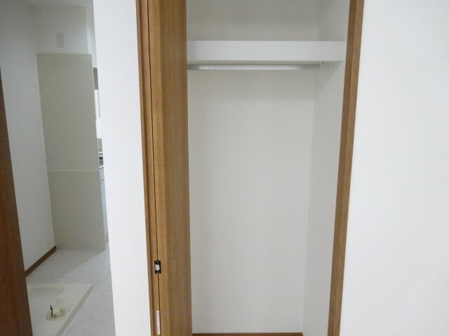 【収納】 | カーサブランカ杉田 | 同建物別部屋参考
