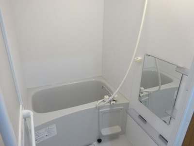 【浴室】 | カーサブランカ杉田 | 同建物別部屋参考
