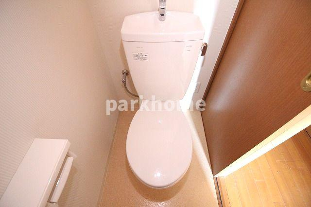 ロイヤルリバーのトイレ|コンパクトで使いやすいトイレです