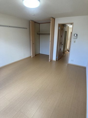 【居間・リビング】 | オワゾーモンターニュ