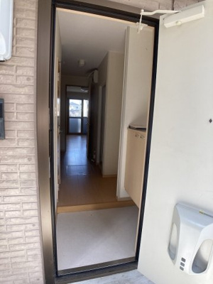 【玄関】 | オワゾーモンターニュ