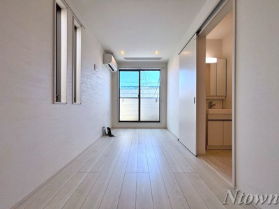 【居間・リビング】 | Grandtic Lana | 居間です