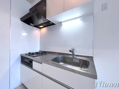 【キッチン】 | Grandtic Lana | キッチンでお料理をお楽しみください