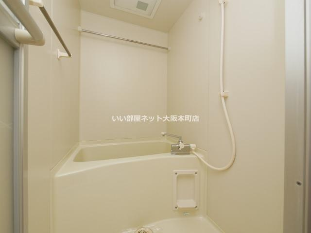 KDXレジデンス難波の浴室