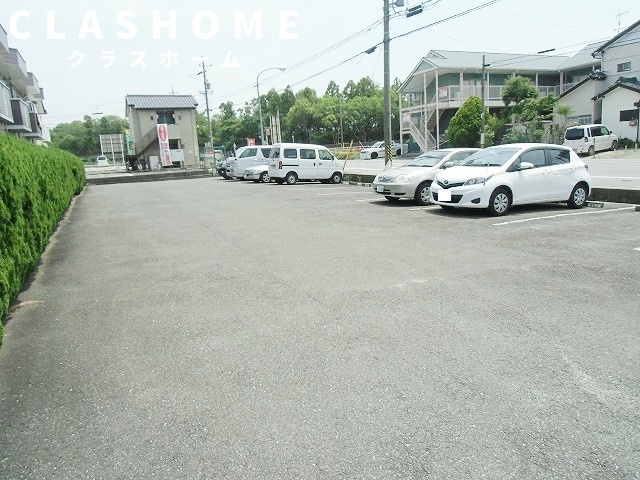 サンライフ井ヶ谷　　刈谷市の賃貸ならクラスホーム刈谷店の駐車場