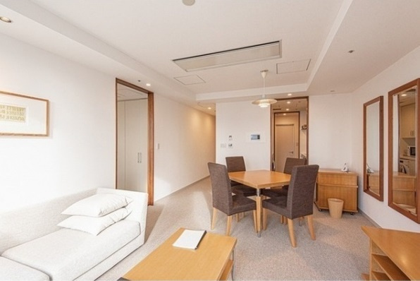 千代田区永田町２丁目の賃貸マンションの居間・リビング|家具家電は付きません