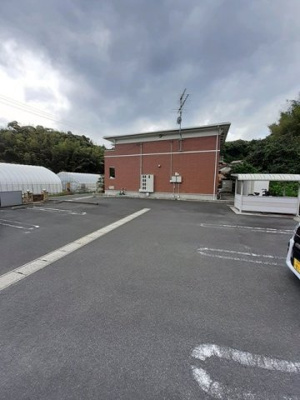 【駐車場】 | プラシード清水 | 駐車場です