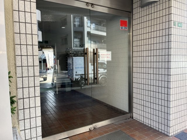 【エントランス】 | センチュリー末広
