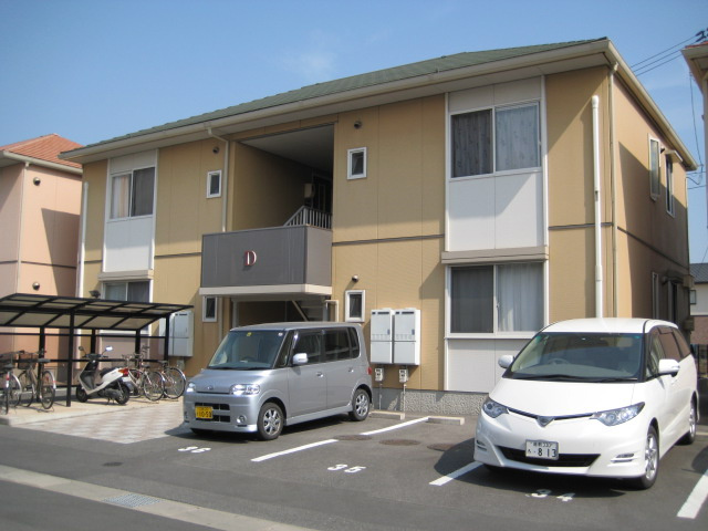 倉敷市林のアパートの外観