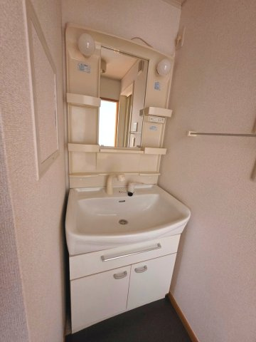 【洗面所】