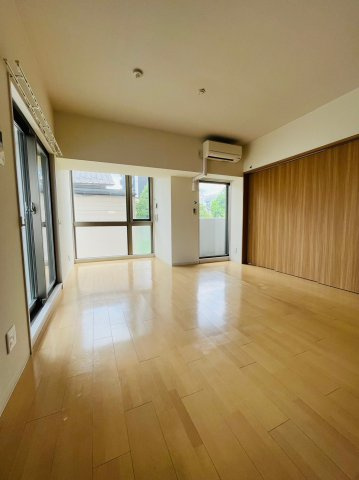 仲介手数料0円！！パークレジデンス名駅北の居間・リビング