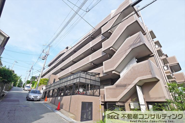 ソルディオ芦屋山手の外観