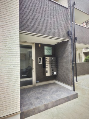 【エントランス】 | プレジール萱島