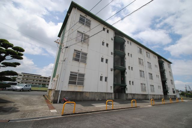 グリーンハイツ飯田の外観