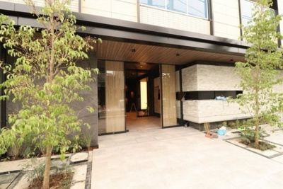 【エントランス】 | ベルファース駒沢三丁目