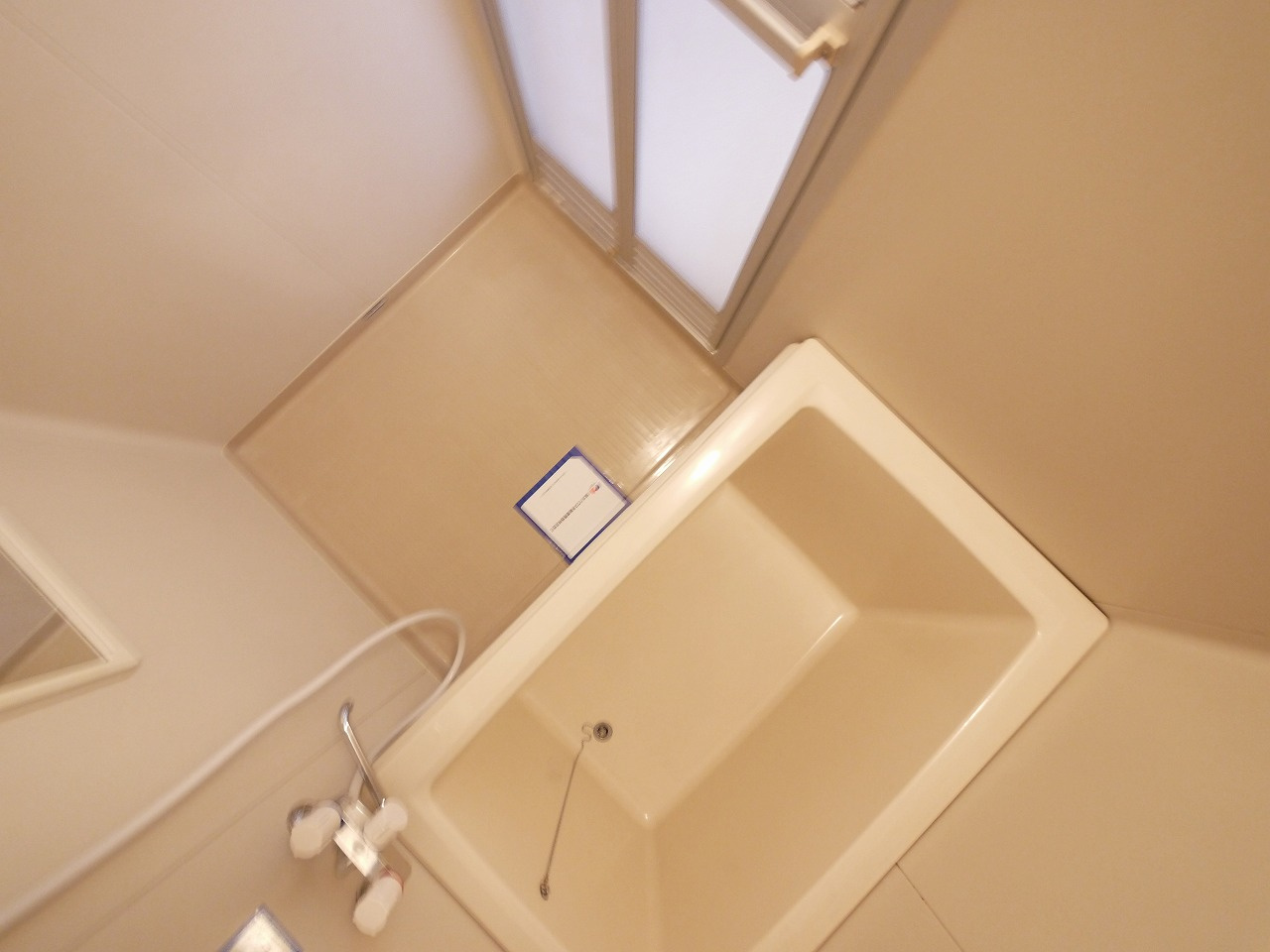 ツインハイムの浴室|コンパクトで使いやすいお風呂です