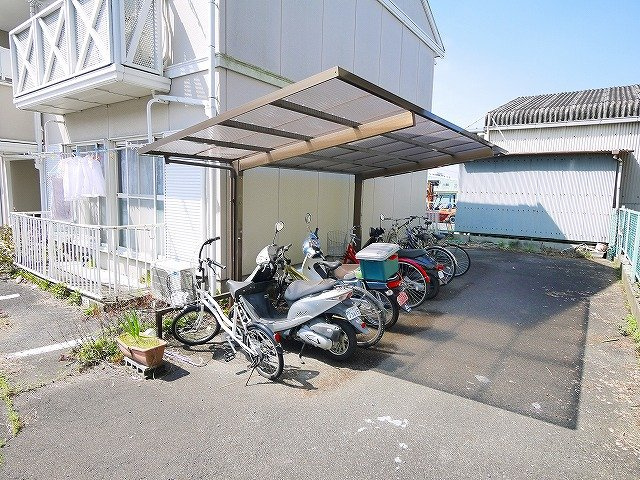 ツインハイムのその他共用部分|自転車置き場