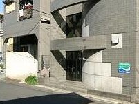 ROSE　GARDEN　R12番館のエントランス