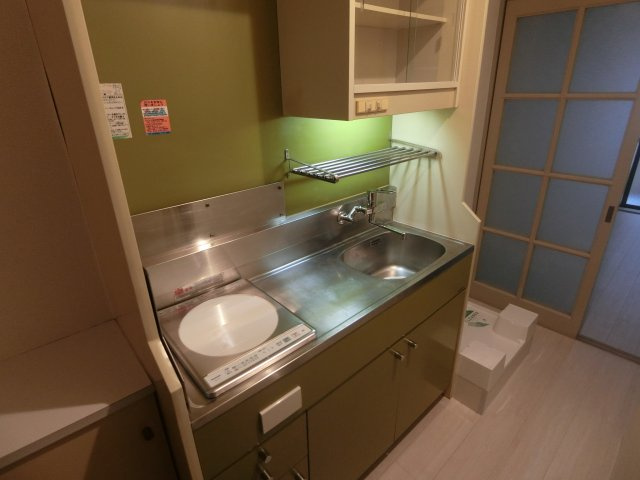 ハイタウン新丸子のキッチン|他のお部屋の参考写真となります。