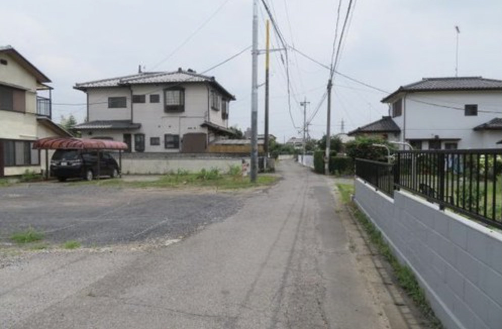 【前面道路含む現地写真】の画像
