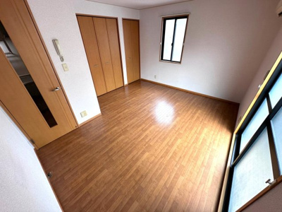 【洋室】 | サニーハウス法善寺