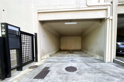 【駐車場】 | 伏見区桃山町遠山　中古戸建