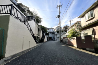 【前面道路含む現地写真】 | 伏見区桃山町遠山　中古戸建