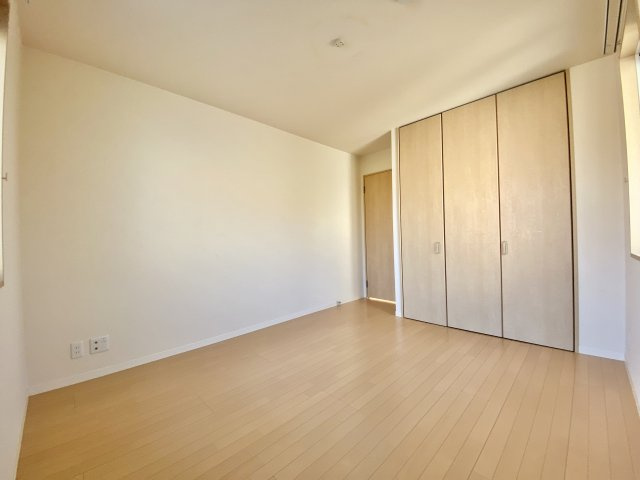 【洋室】 | シャーメゾン岩本