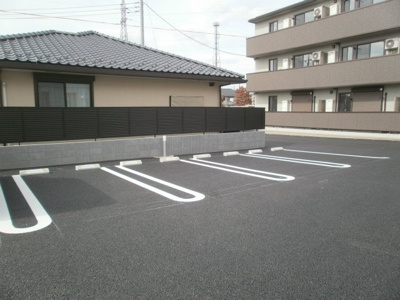 【駐車場】 | ウル・シャンティＣ