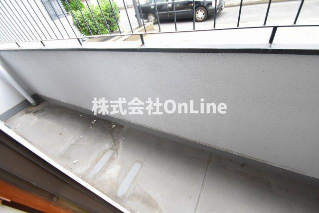 【バルコニー】