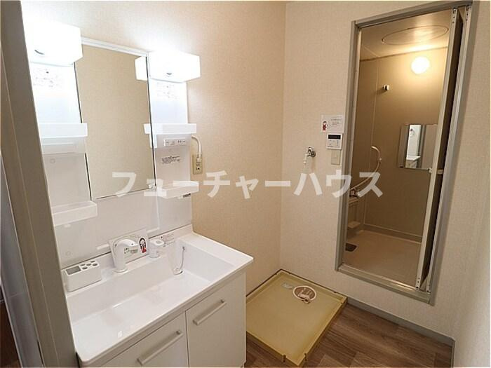 サンビレッジ・プルミエ　Cの洗面所