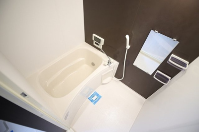 【浴室】 | グランテラスAIRPORT NEXUS(グランテラスエアポートネクサス) | 別号室の写真になります。現況優先。