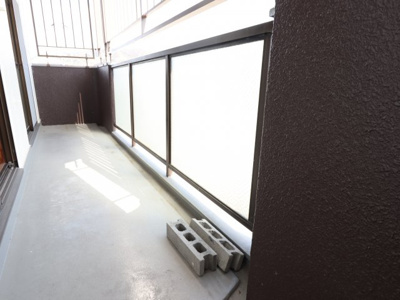 【バルコニー】 | メゾンサンガ