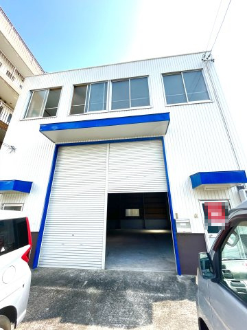 南区赤坪町倉庫の外観