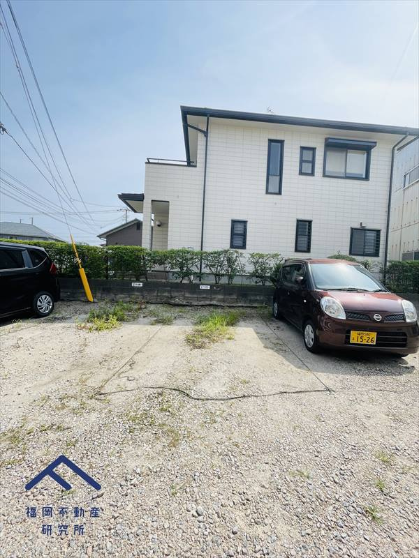 筥松小南エクセル35の駐車場