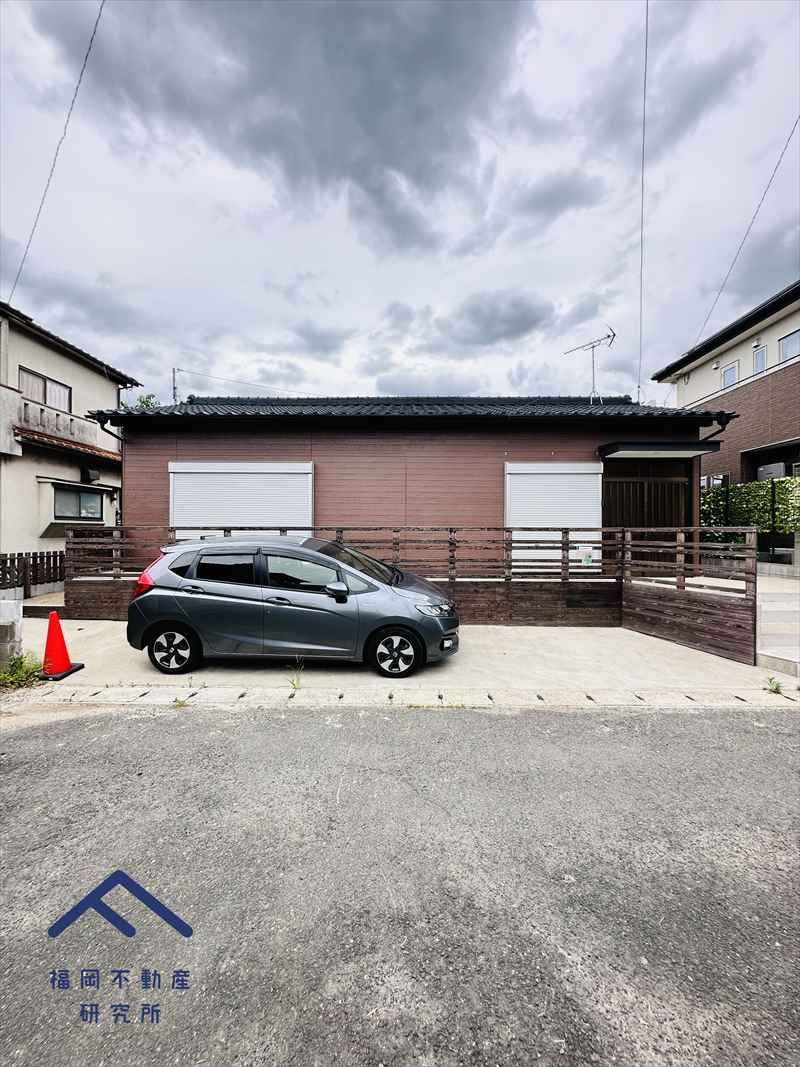 朝倉市中原　戸建ての駐車場