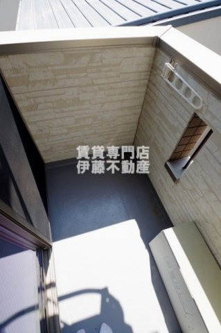 グランレーヴ黒川のバルコニー