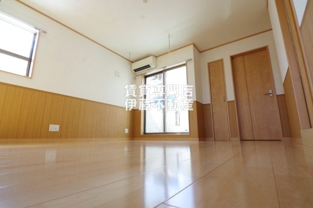 グランレーヴ黒川の居間・リビング