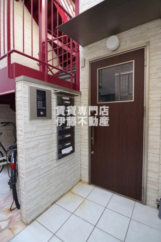 グランレーヴ黒川のエントランス