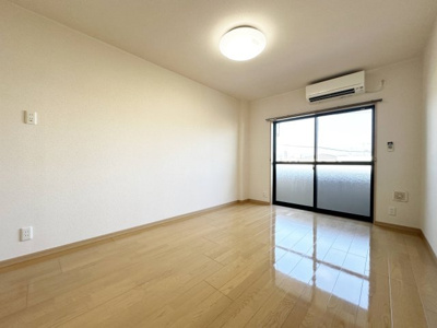 【居間・リビング】 | ワンルーム・ヒロ | ※同物件、別のお部屋の写真です。設備は現況に従います。