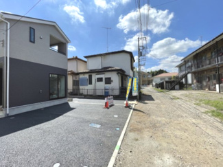 【前面道路含む現地写真】 | 前面道路