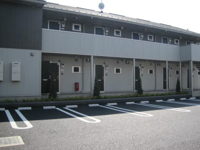 【駐車場】 | セントラルヴィレッジＢ | 敷地内の駐車場です
