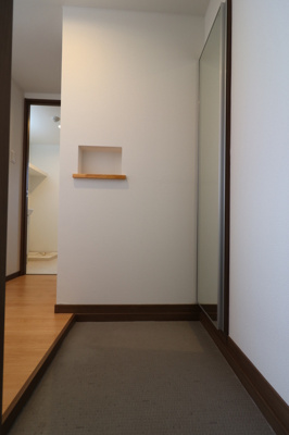 【玄関】 | メゾン南福岡 | 別号室の写真になります。現況優先。