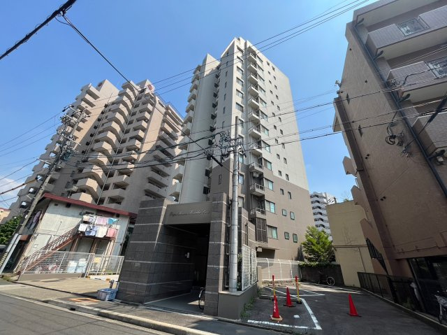 ロイヤルマンション新栄ヴァリエの外観|ロイヤルマンション新栄ヴァリエ